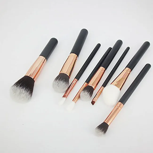 8 Pieces Professional Makeup Brushes, Blusher, Eye Shadow Brushes Set with Zipper Bag - Black