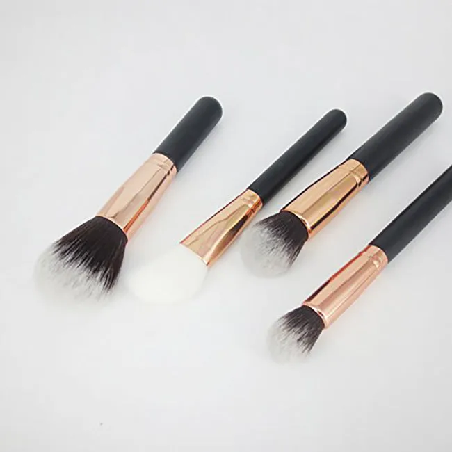 8 Pieces Professional Makeup Brushes, Blusher, Eye Shadow Brushes Set with Zipper Bag - Black