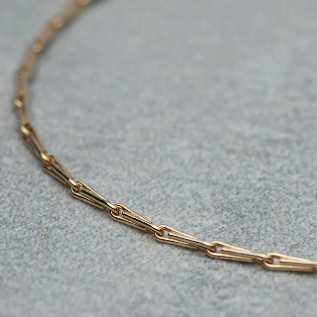 Array Bracelet - Solid gold delicate bracelet