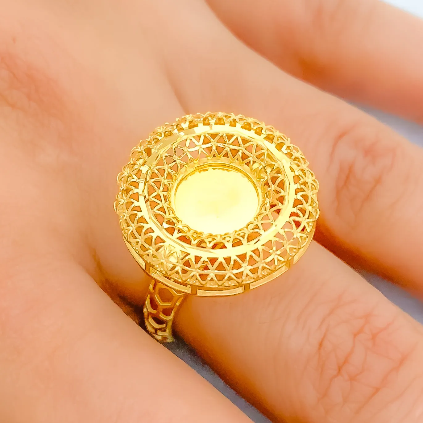 Beautiful Mesh 21k Gold Ring