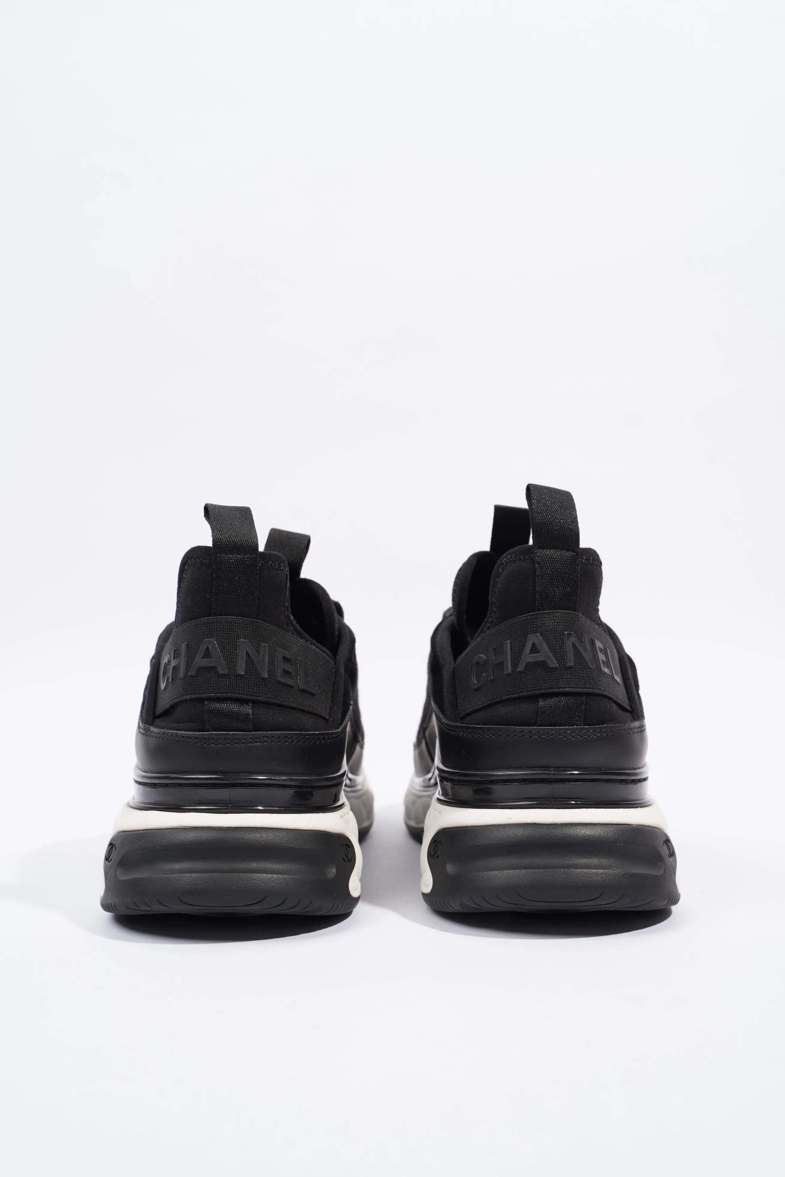 Chanel CC Logo Sneaker Black   White Fabric EU 42 UK 8