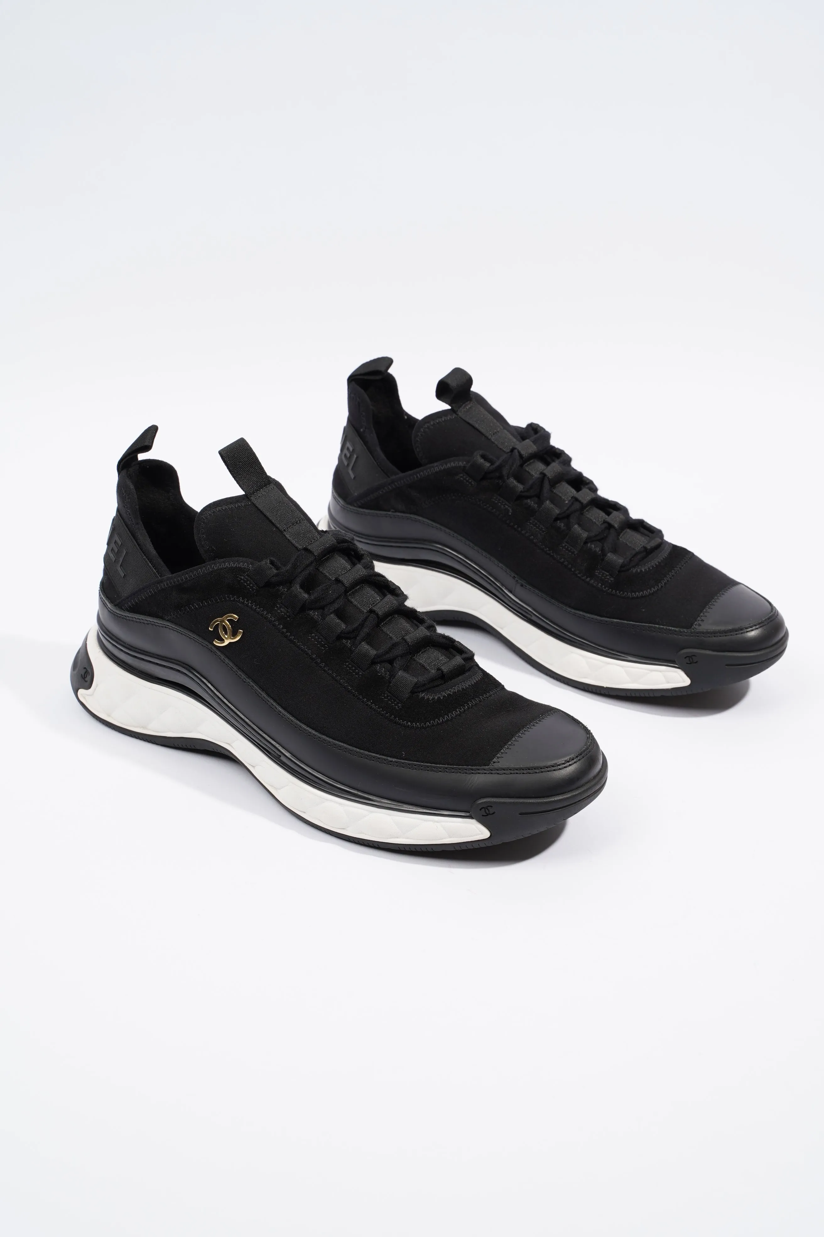 Chanel CC Logo Sneaker Black   White Fabric EU 42 UK 8