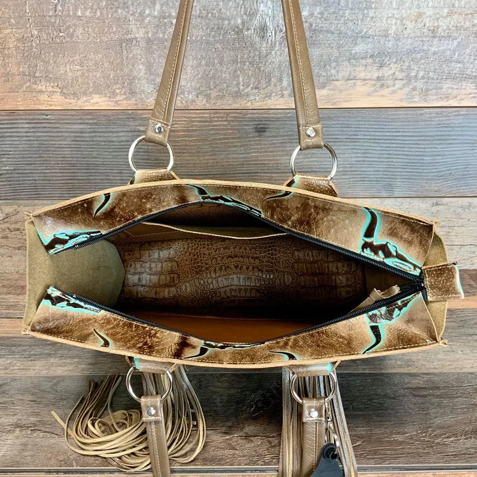 Get Outta Town Tote - #17080