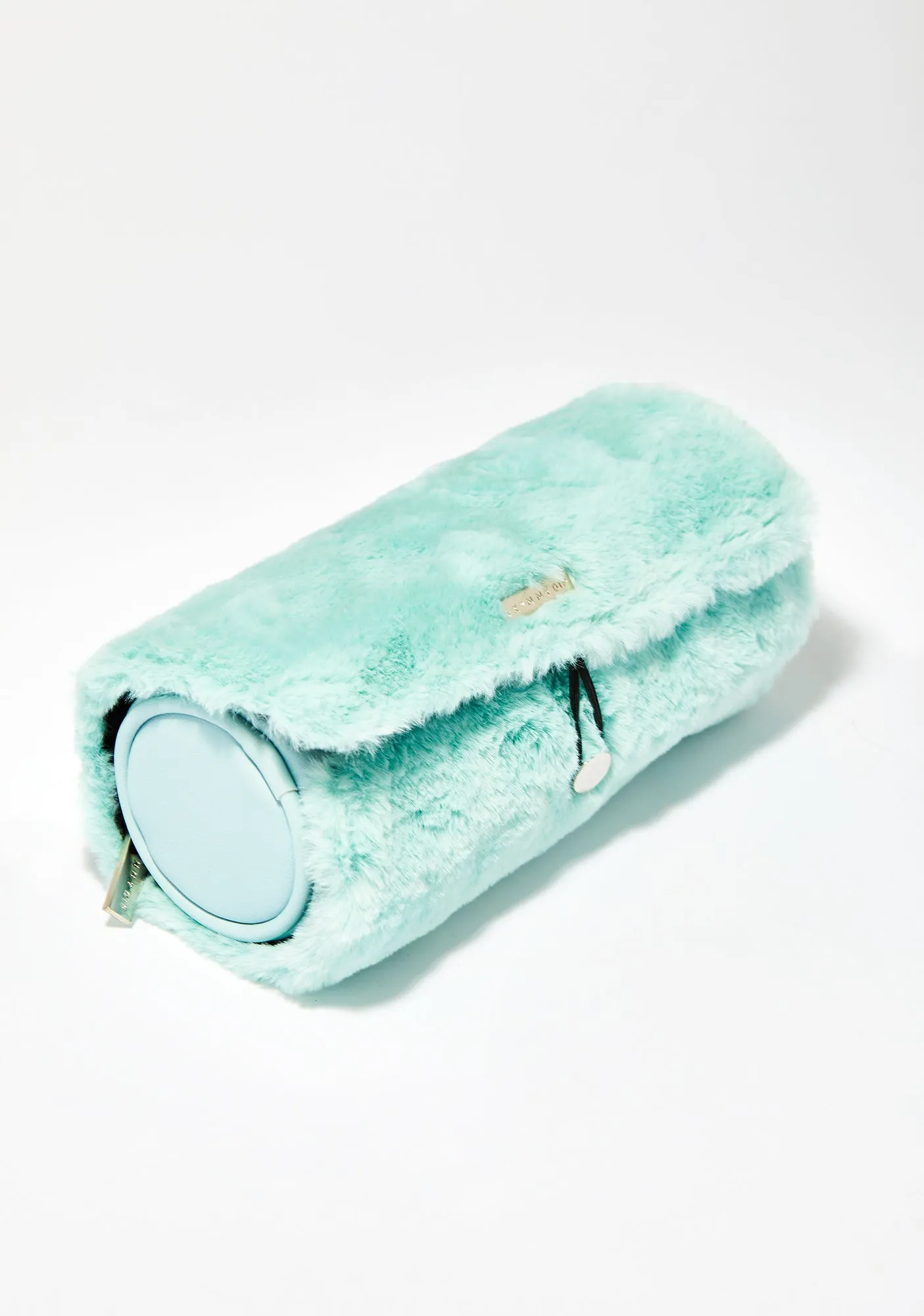 Icy Fur Makeup Roll