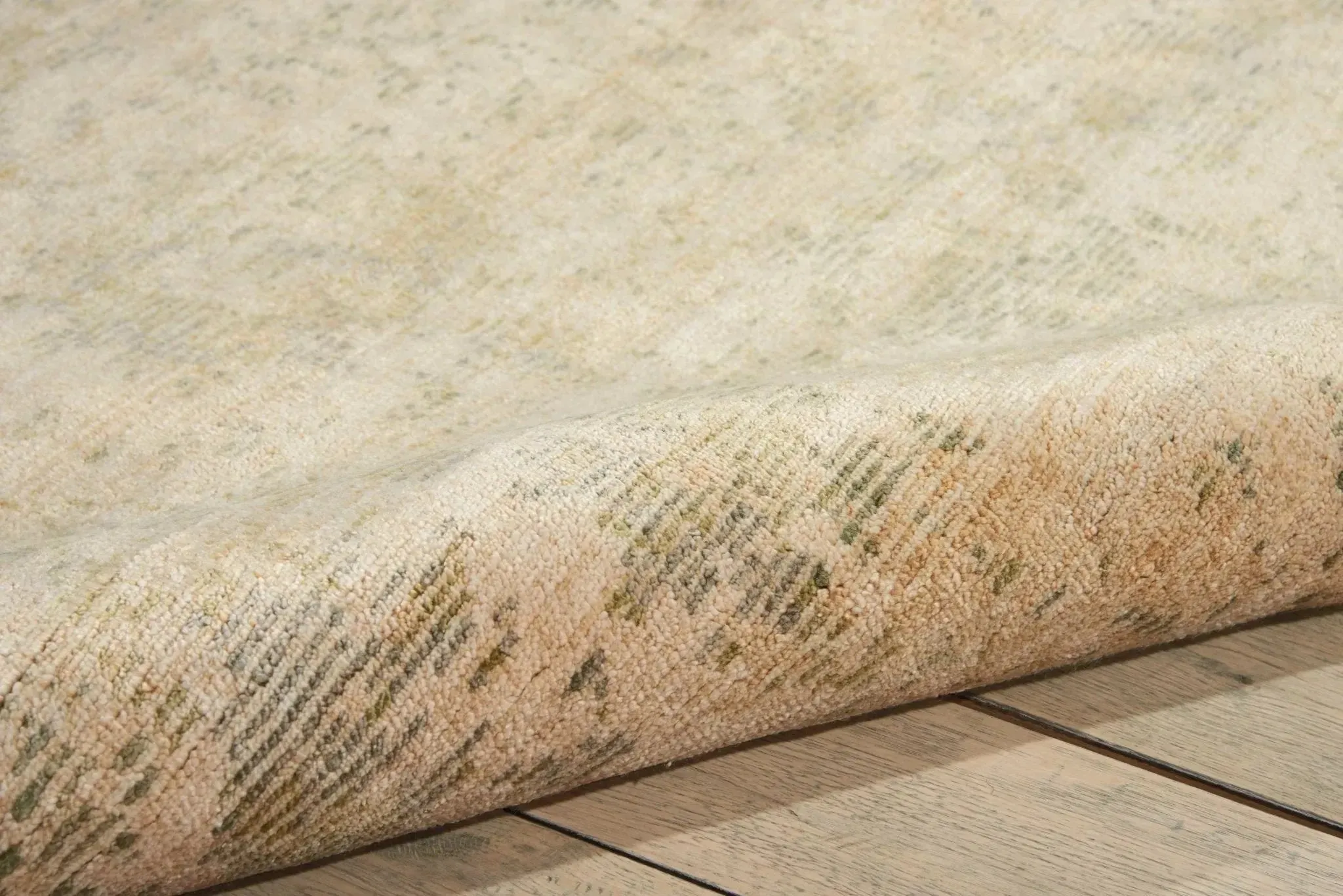 Lucent LCN05 Pearl Rug