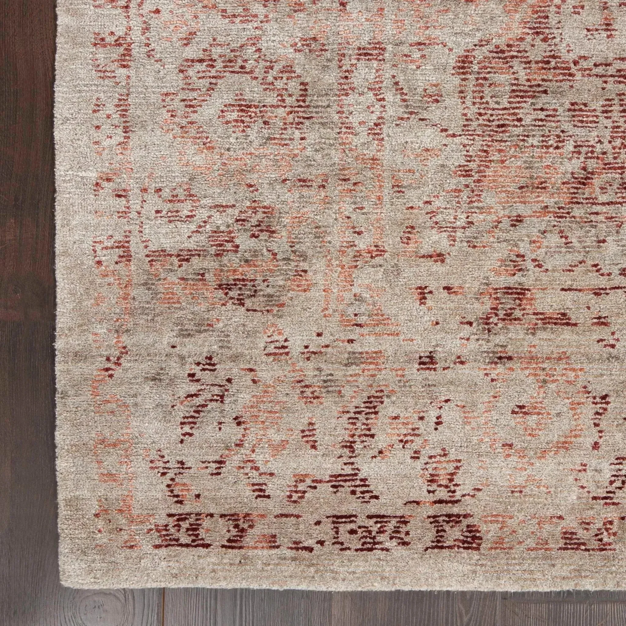 Lucent LCN07 Silver/Red Rug