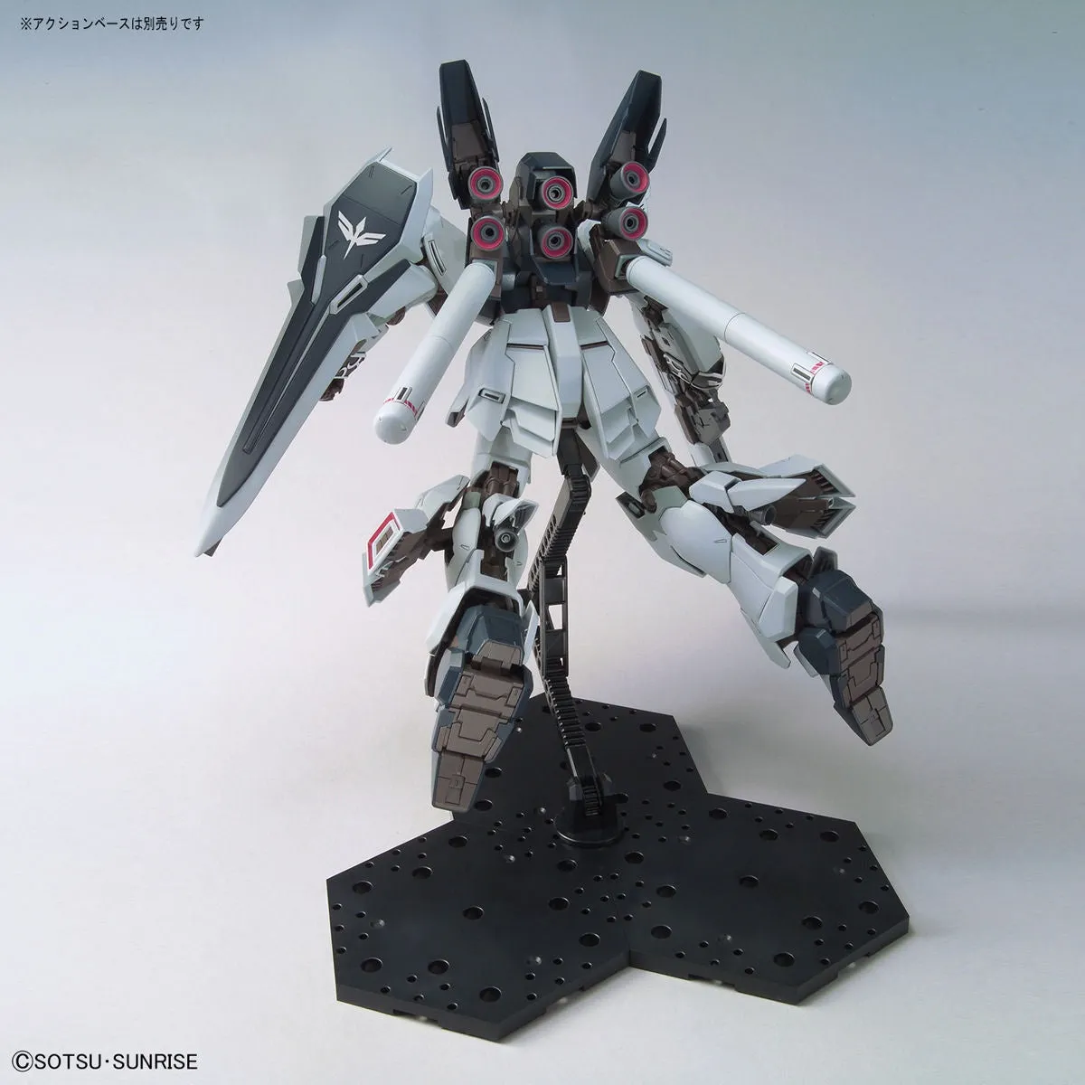 MG 1/100 Sinanju Stein (Narrative Ver.)