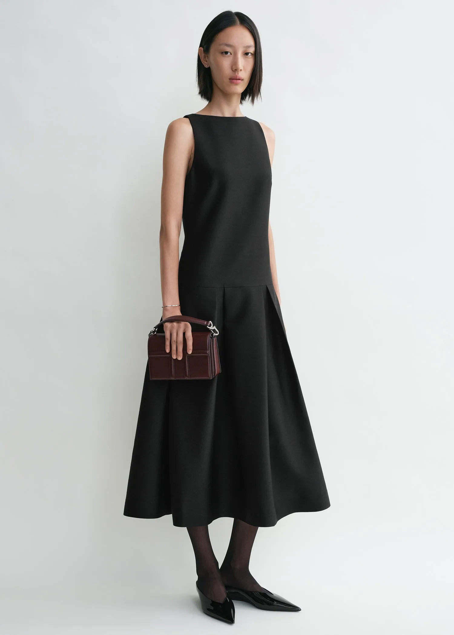 Mini T-flap leather bag bordeaux