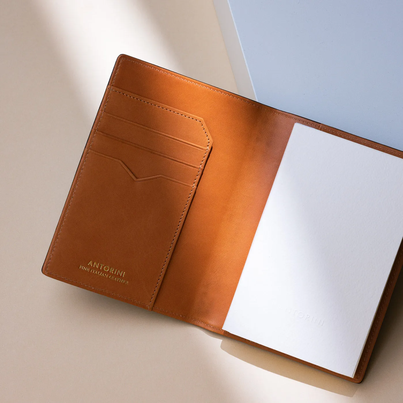 Passport Holder in Red & Cognac