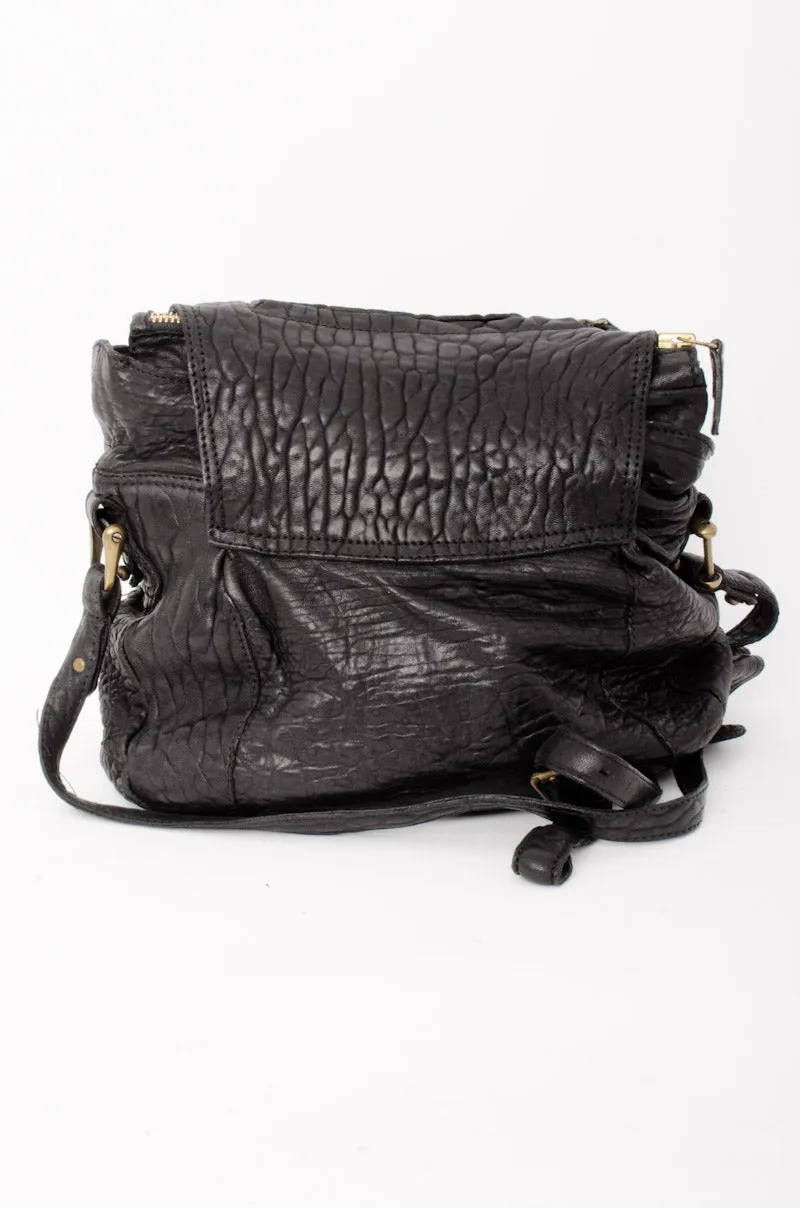 PEBBLED LEATHER FLAP BAG