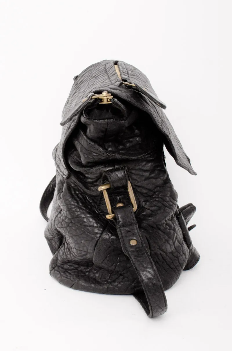 PEBBLED LEATHER FLAP BAG