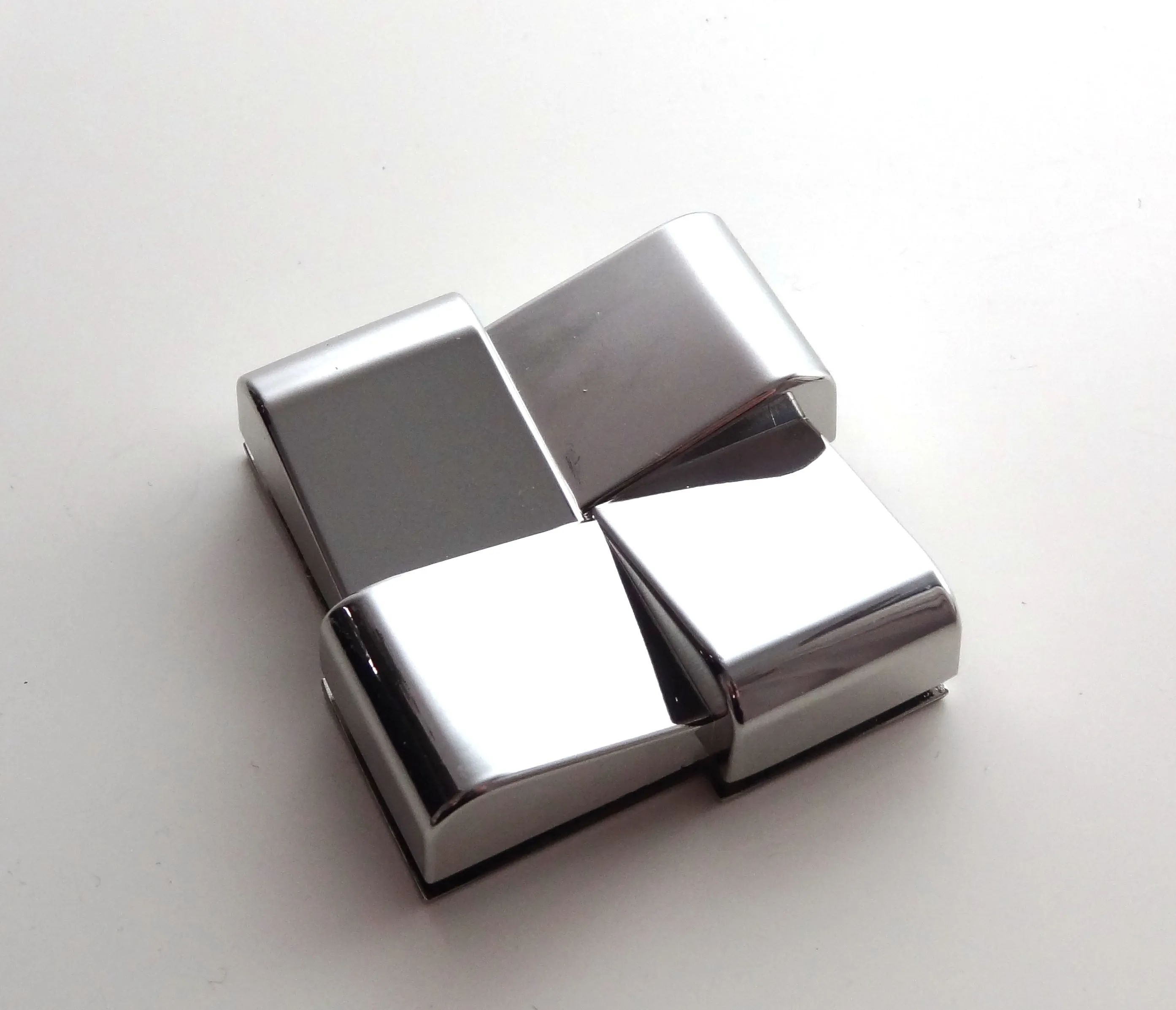 Square Weave - Magnetic Bag Closure