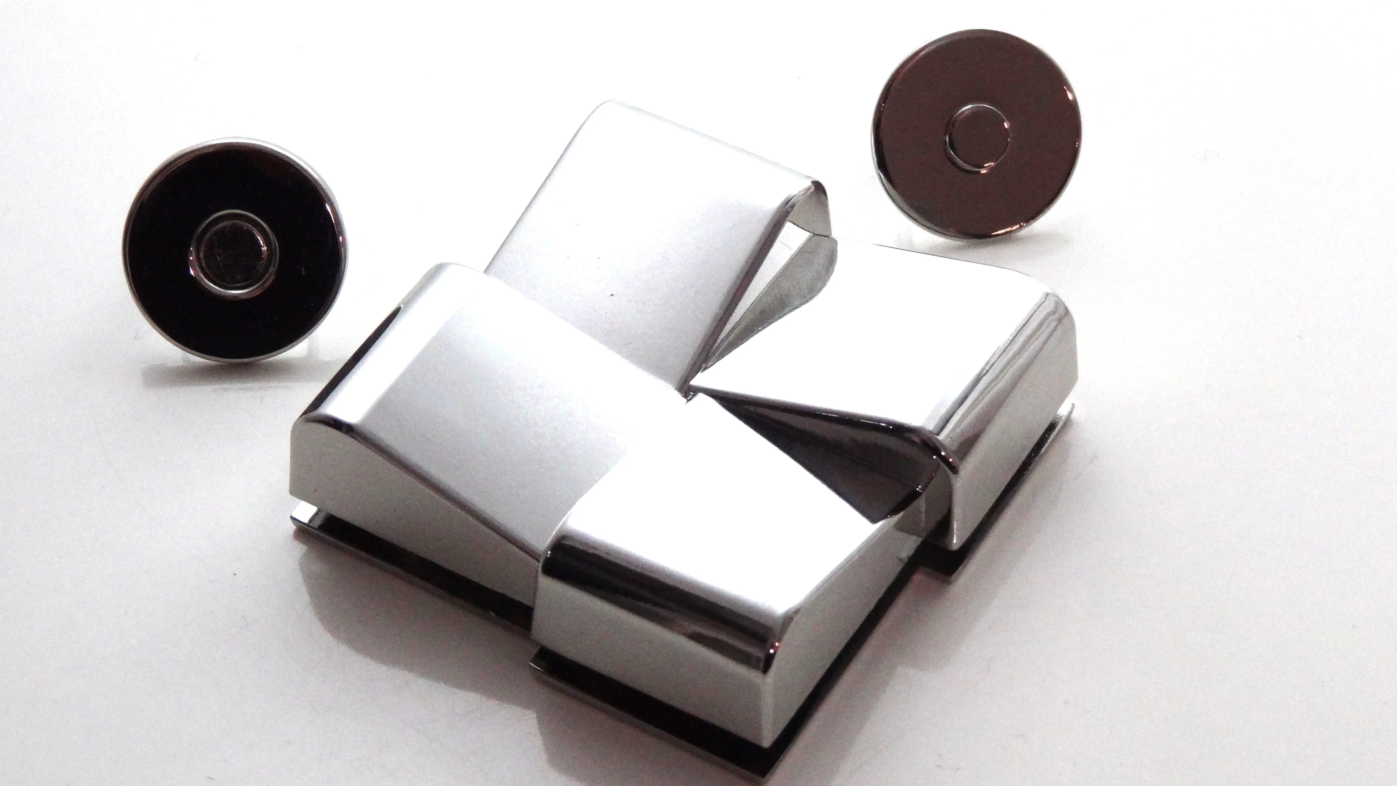 Square Weave - Magnetic Bag Closure