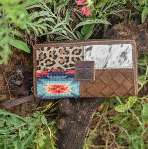 STS Ranchwear Women's Chaynee Mountain Patchwork Cowhide Hair-On Bi-Fold Wallet STS63227