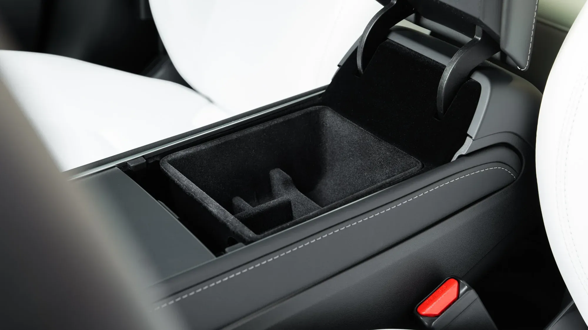 Tesla Model Y en 3 Organizer Armsteun