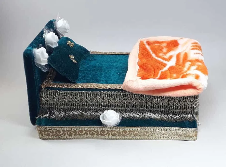Thakur Ji Bed Laddu Gopal Ji Wool Bed With Blanket Usable 0 To 3 No (Green, Pack of 3)