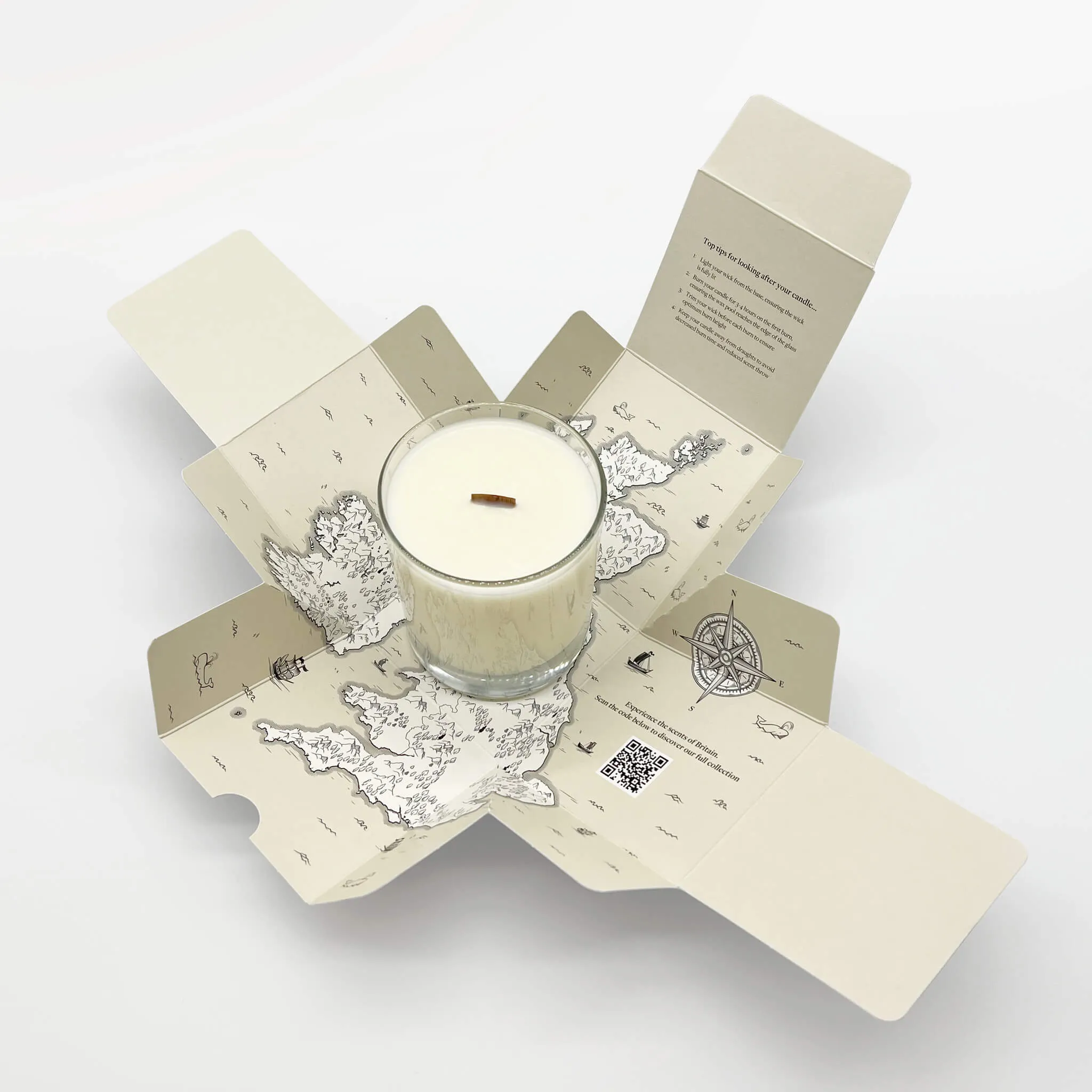 The Worcestershire - Black Pear and Freesia Candle