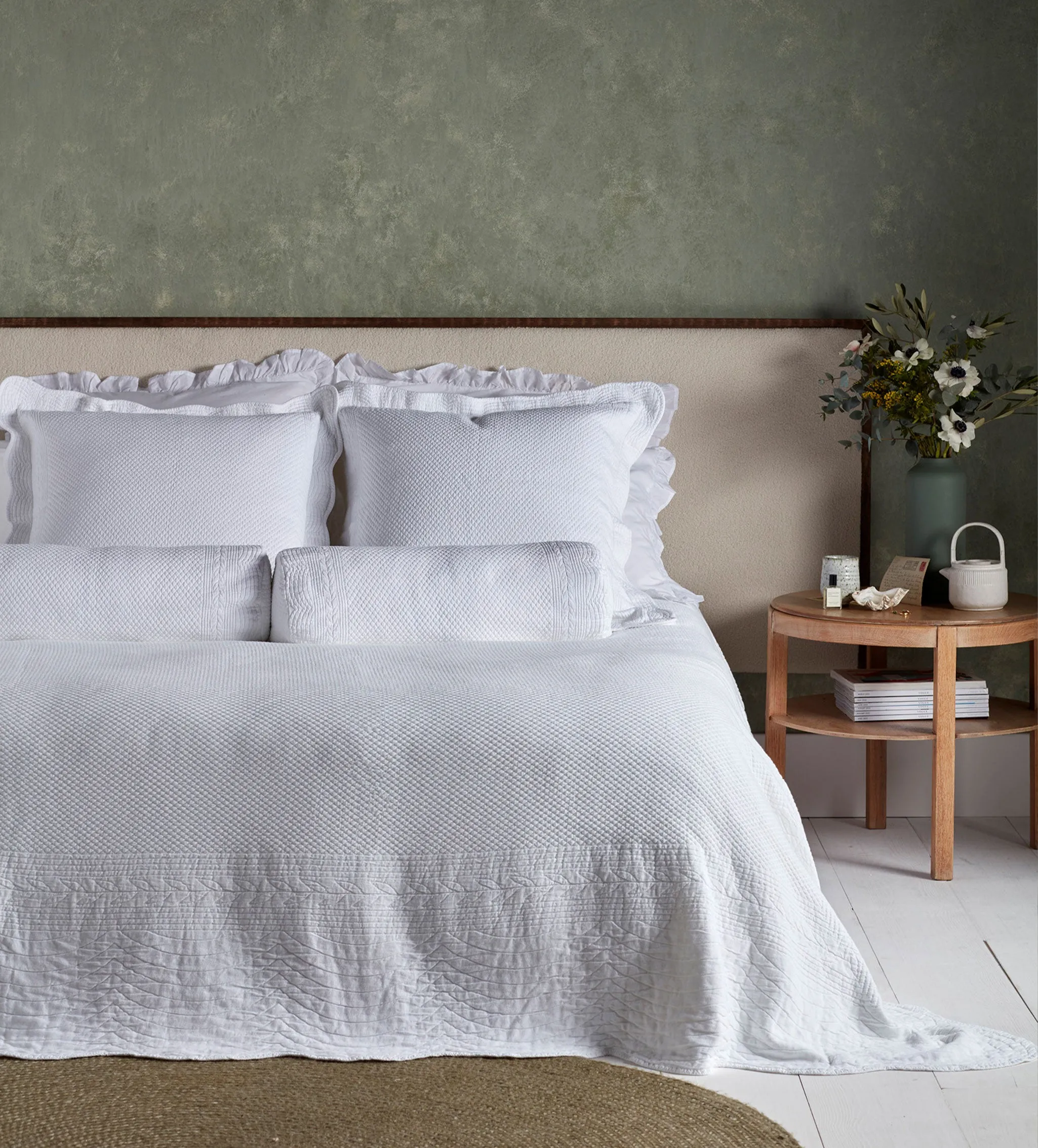 White Verity 100% Cotton Bedspread