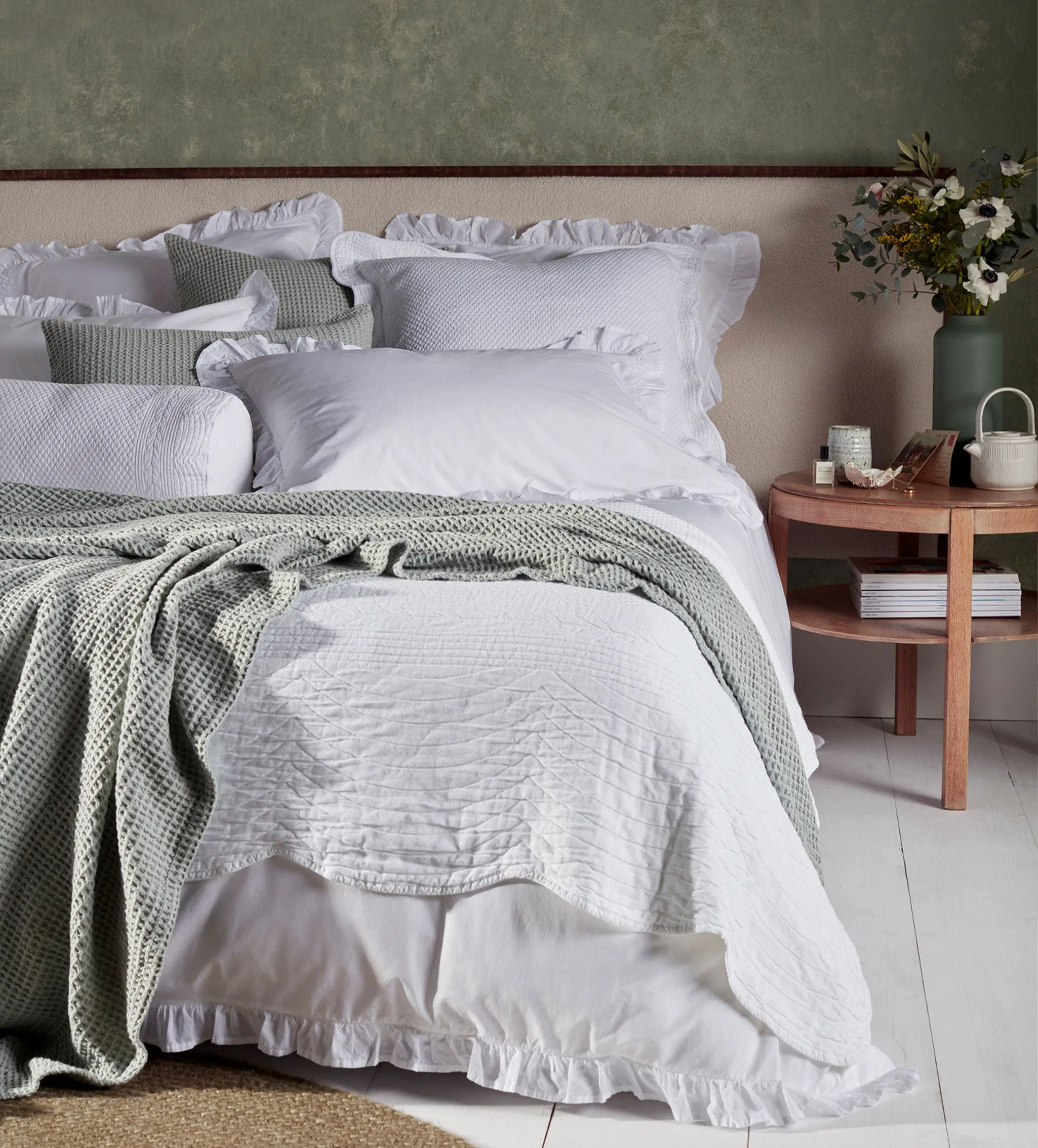 White Verity 100% Cotton Bedspread